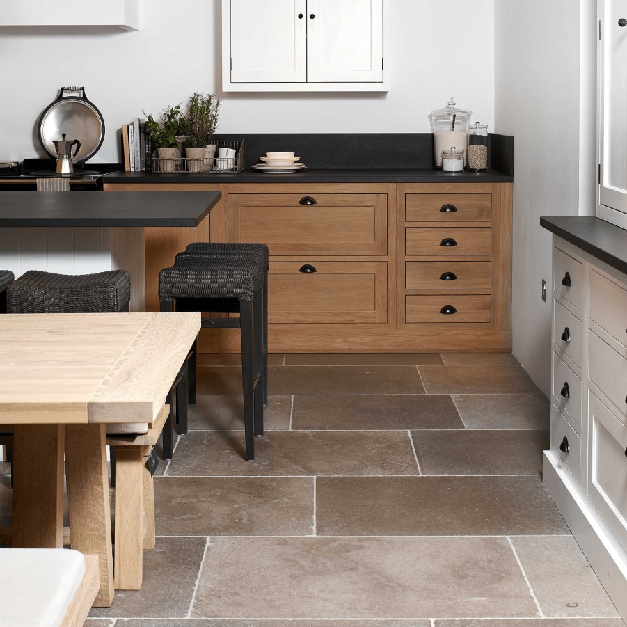 Neptune Branscombe Limestone Floor Tiles Wholesale